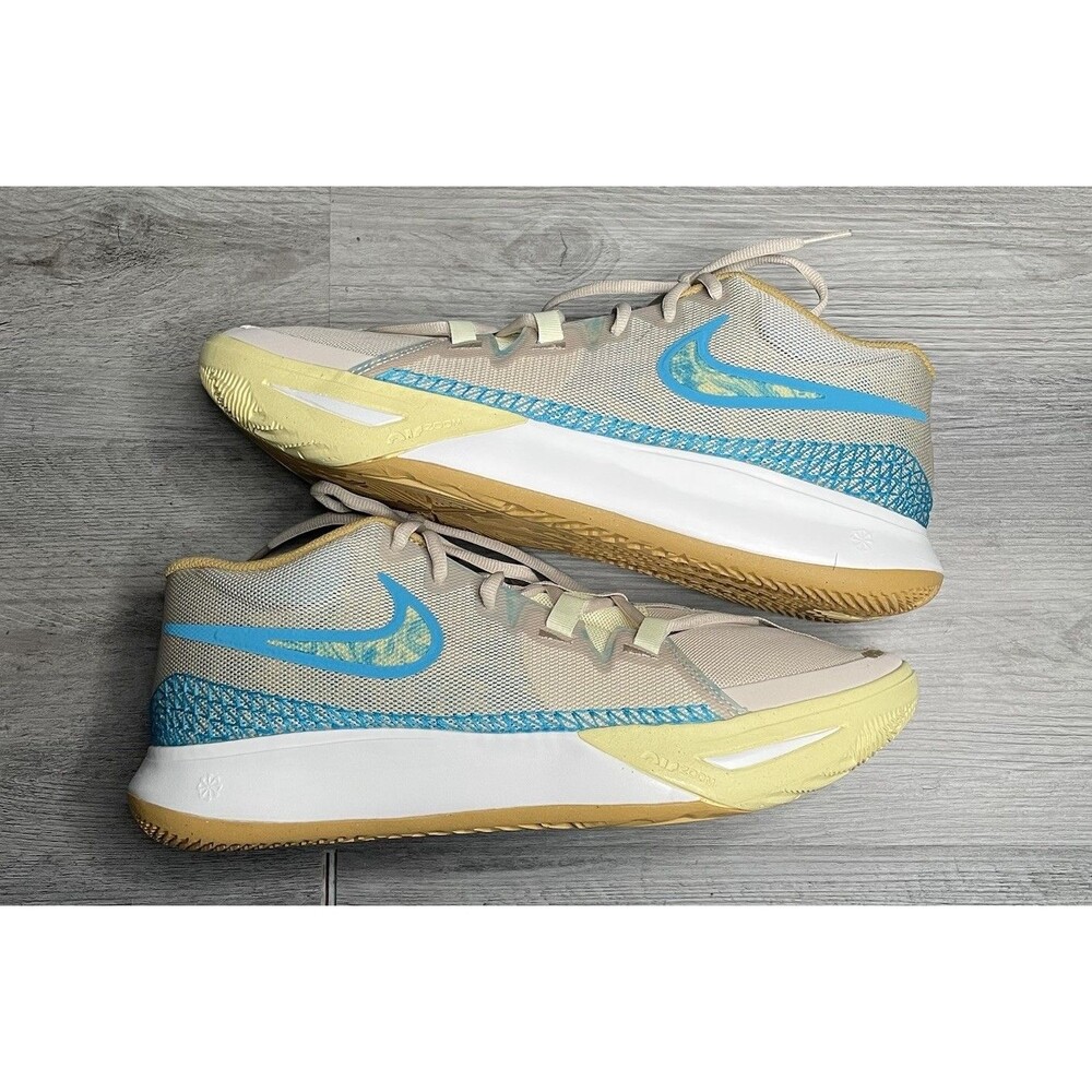 Nike Kyrie Flytrap VI 6 Mens 12 Sanddrift Blue Basketball Shoes DM1125-100